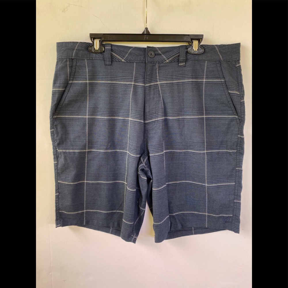 EUC Men’s Hang Ten Shorts SZ 38